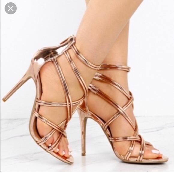 Brand new Miss Lola ( Lola Shoetique) Heels - Picture 1 of 7